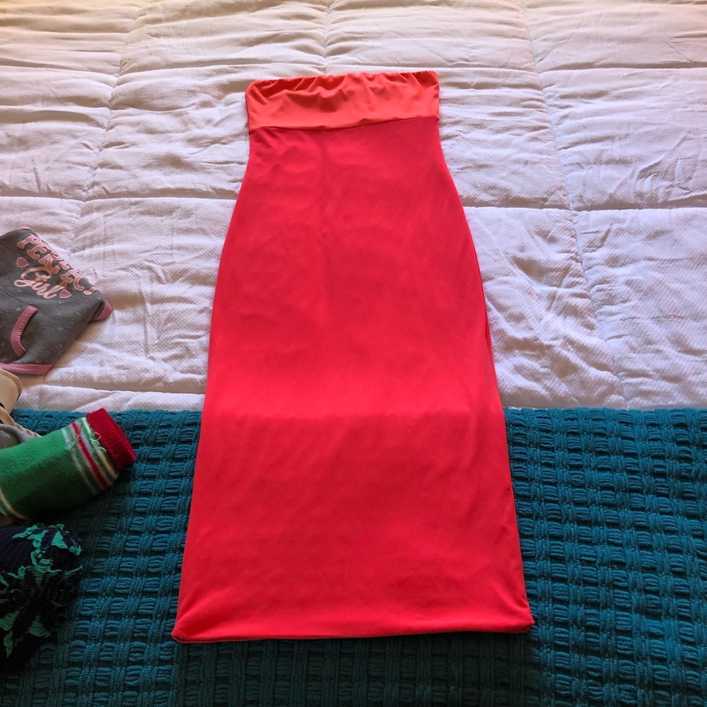 Kittenish strapless dress